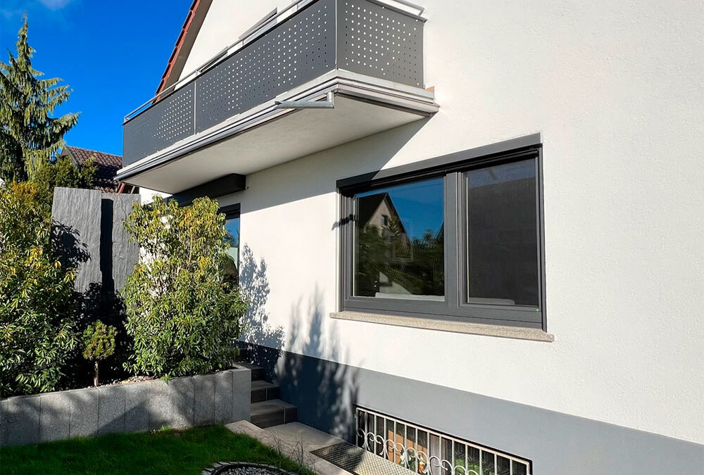 Energetische Fenstersanierung & Screens inklusive moderner Optik